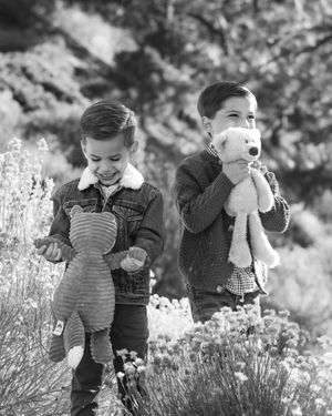 unposed natural family photographer, high desert Southern California family photographer kid portraits