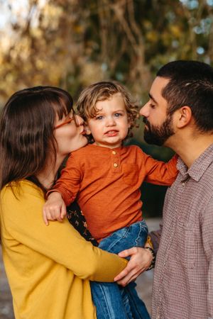unposed natural family photographer, high desert Southern California family photographer kid portraits