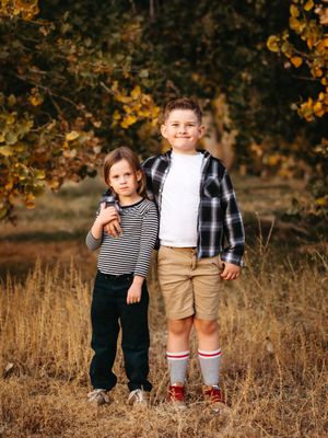unposed natural family photographer, high desert Southern California family photographer kid portraits