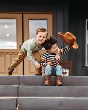 unposed natural family photographer, high desert Southern California family photographer kid portraits