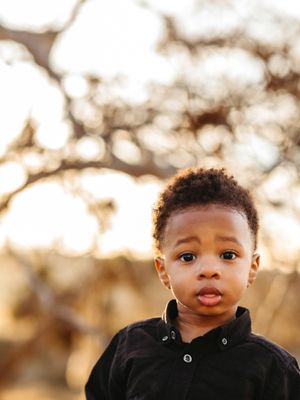 unposed natural family photographer, high desert Southern California family photographer kid portraits
