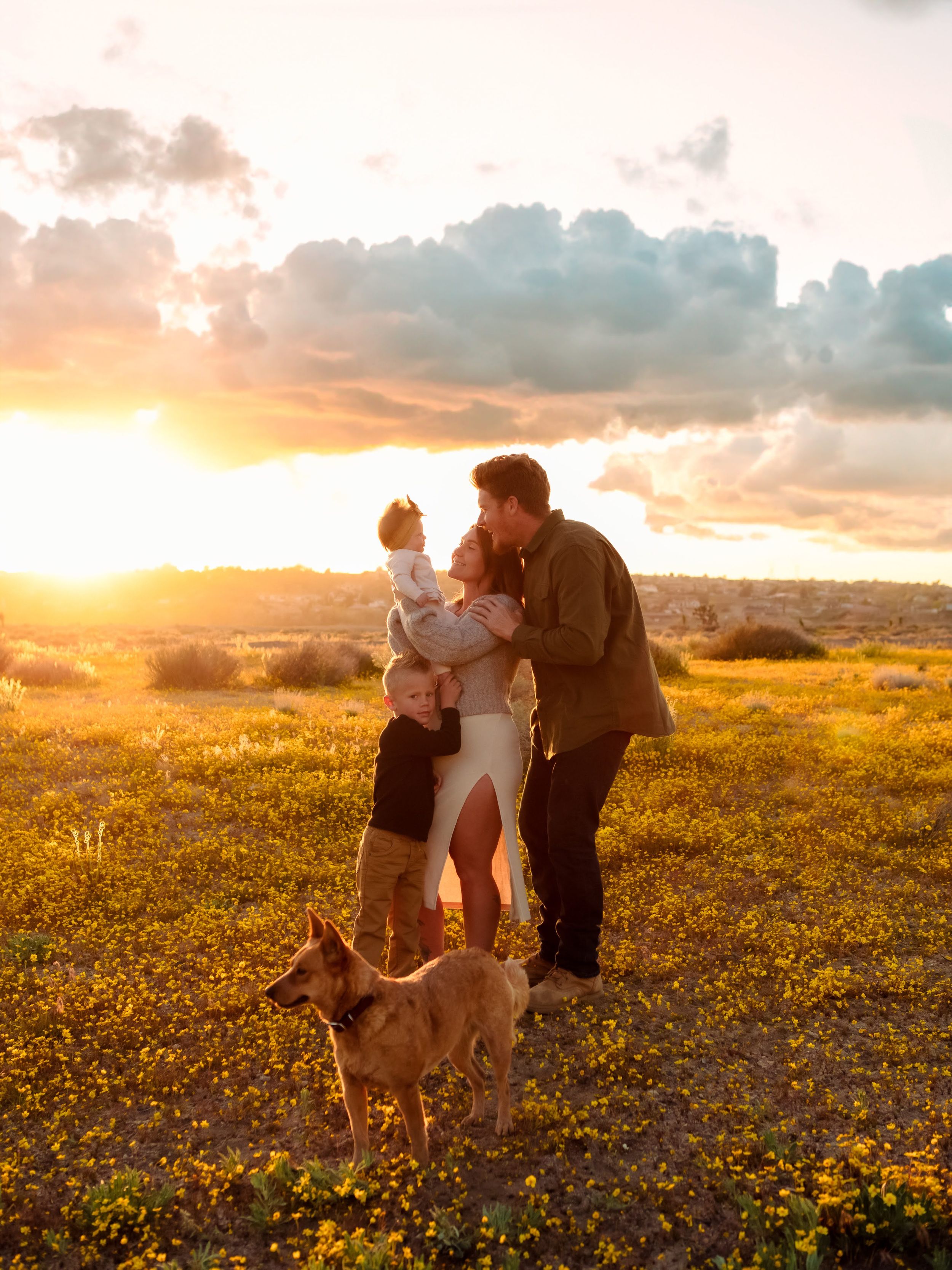 unposed natural family photographer, documentary lifestyle high desert Southern California family photographer
