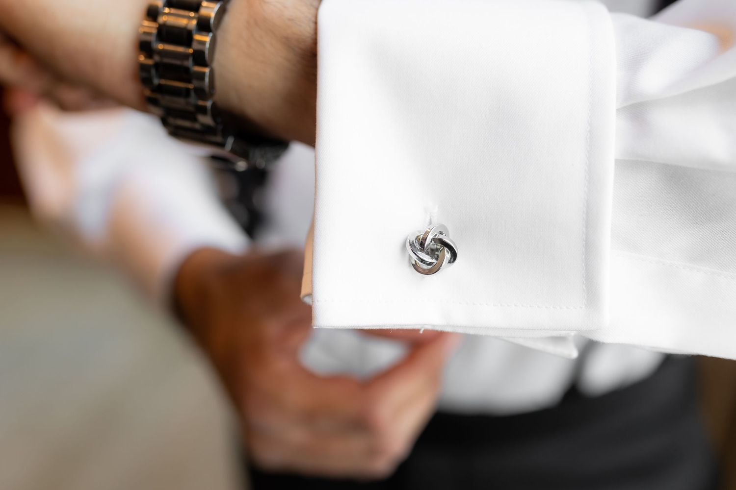 Elegant wedding accessories and jewelry details.