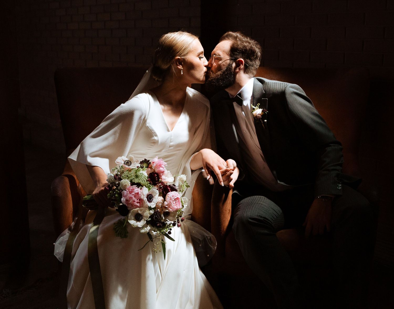 classy bride and groom kissing in Salt Lake City