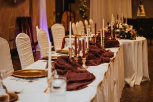 Wedding party table decor, Colorado wedding photographer