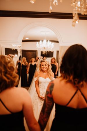 Bridesmaid first look at bride, Georgetown KY