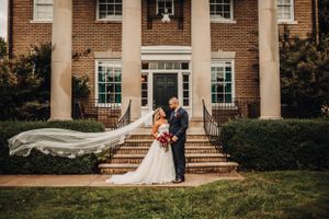 Bride and Groom standing pose