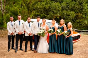 Sydney photographer, Photographer in Campbelltown NSW, outdoor wedding photography, Wedding photography, golden hour wedding photoshoot.