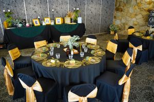 Sydney photographer, Photographer in Campbelltown NSW, outdoor wedding photography, Wedding photography, golden hour wedding photoshoot.