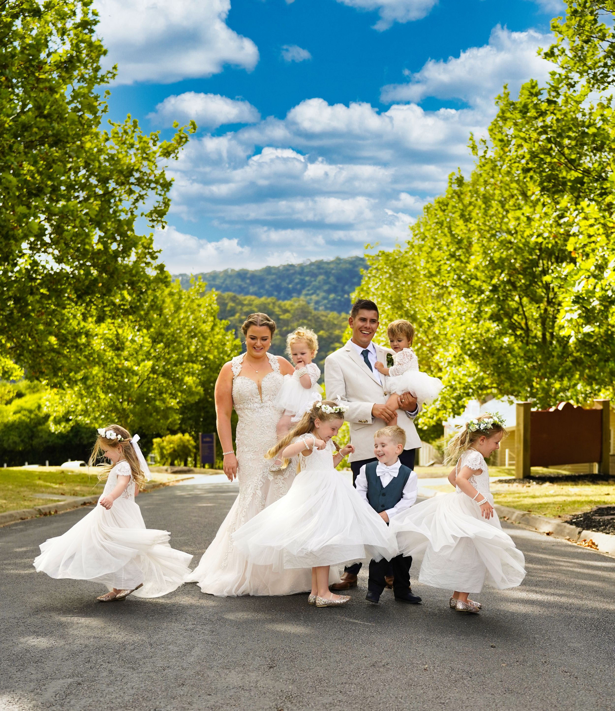 Sydney photographer, Photographer in Campbelltown NSW, outdoor wedding photography, Wedding photography, golden hour wedding photoshoot.
