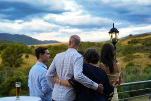 Family photoshoot, family photographer in Sydney.