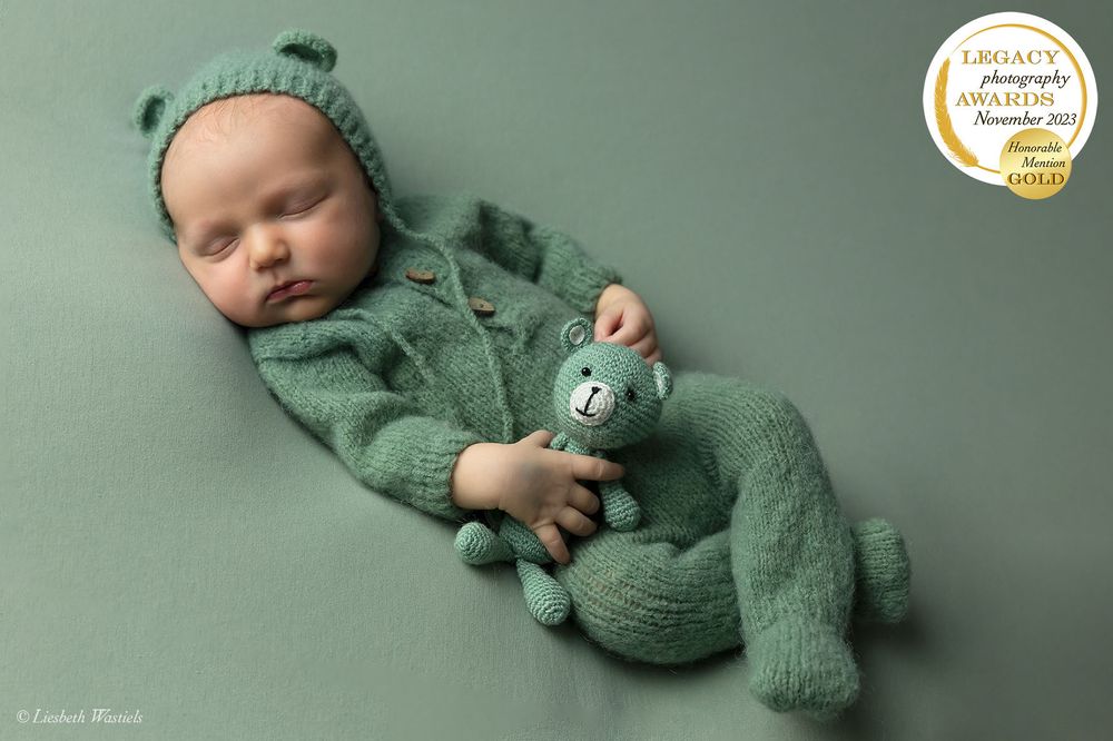 newborn shoot - baby shoot - zwangerschapsshoot - cake smash - Little Me Fotografie - oost vlaanderen