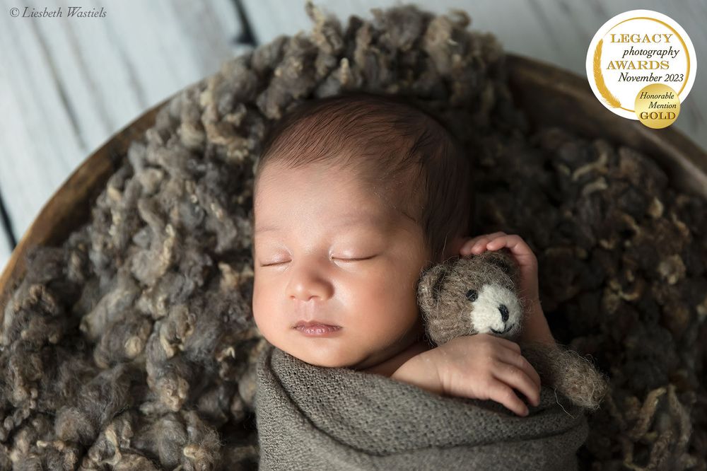 newborn shoot - baby shoot - zwangerschapsshoot - cake smash - Little Me Fotografie - oost vlaanderen
