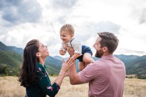 Best children and family photographer in Midway, Utah. Family photos in the mountains Utah.