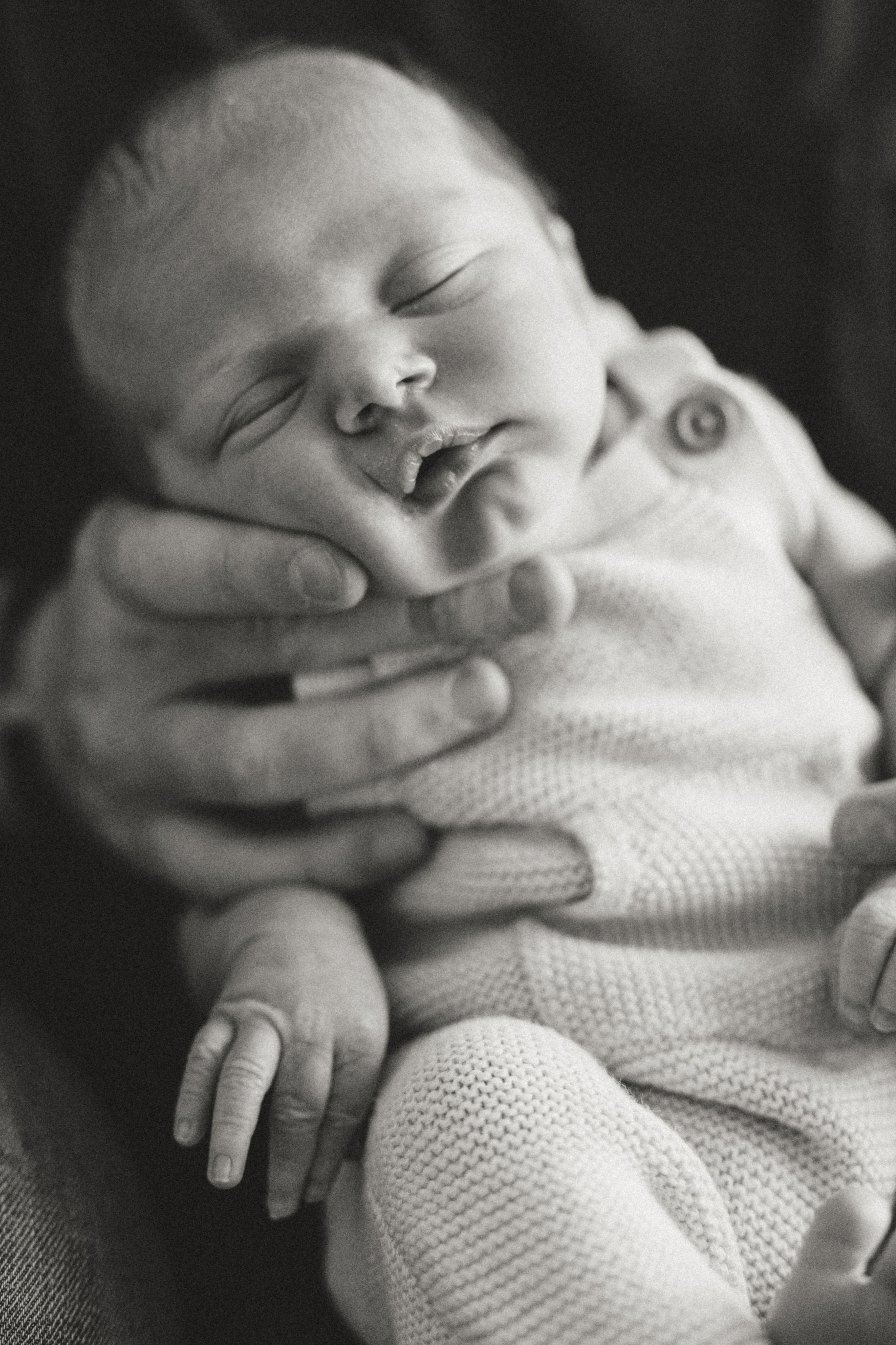 black and white newborn photo
