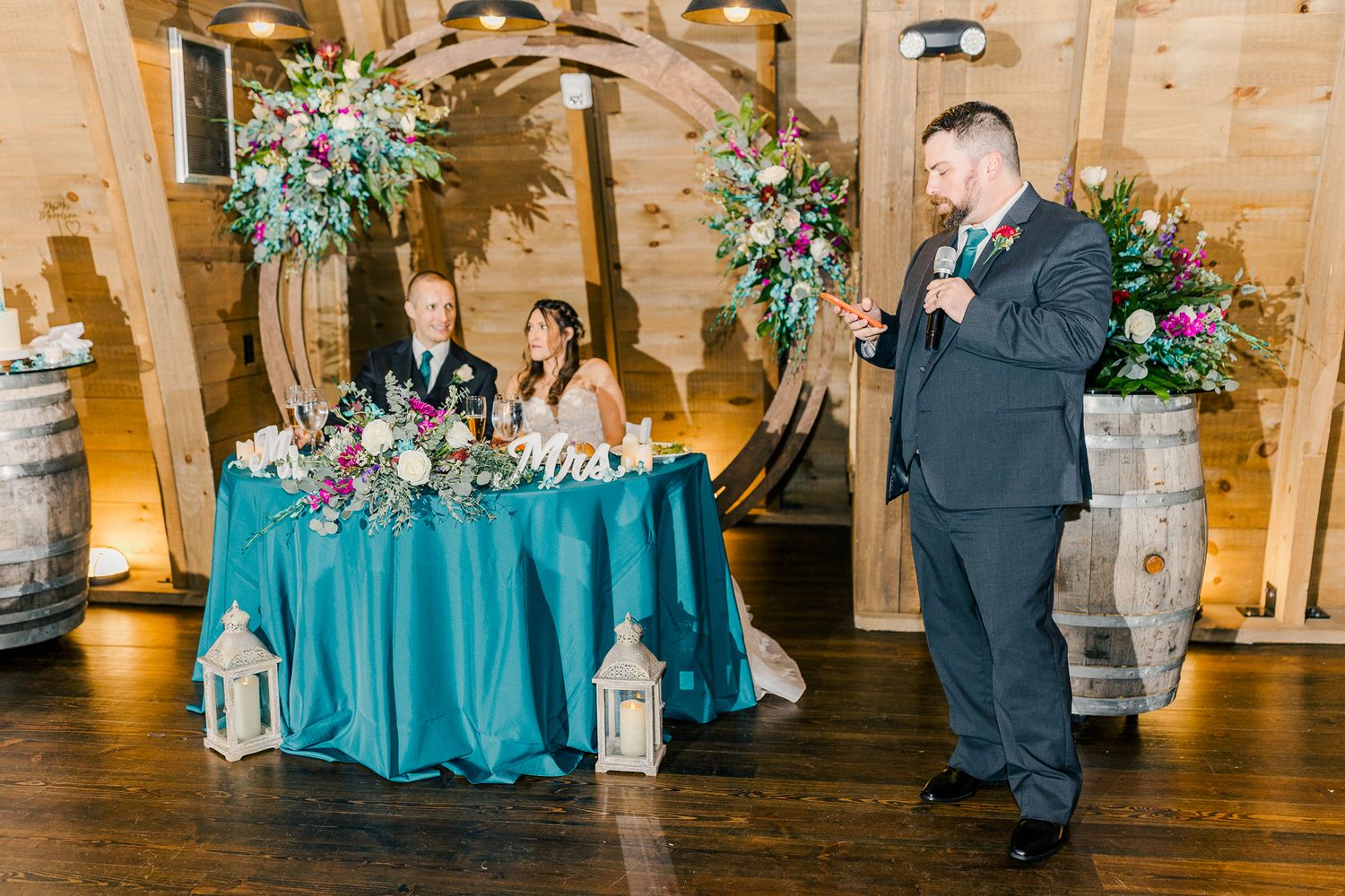 SWEENEY BARN VIRGINIA WEDDING PICTURES