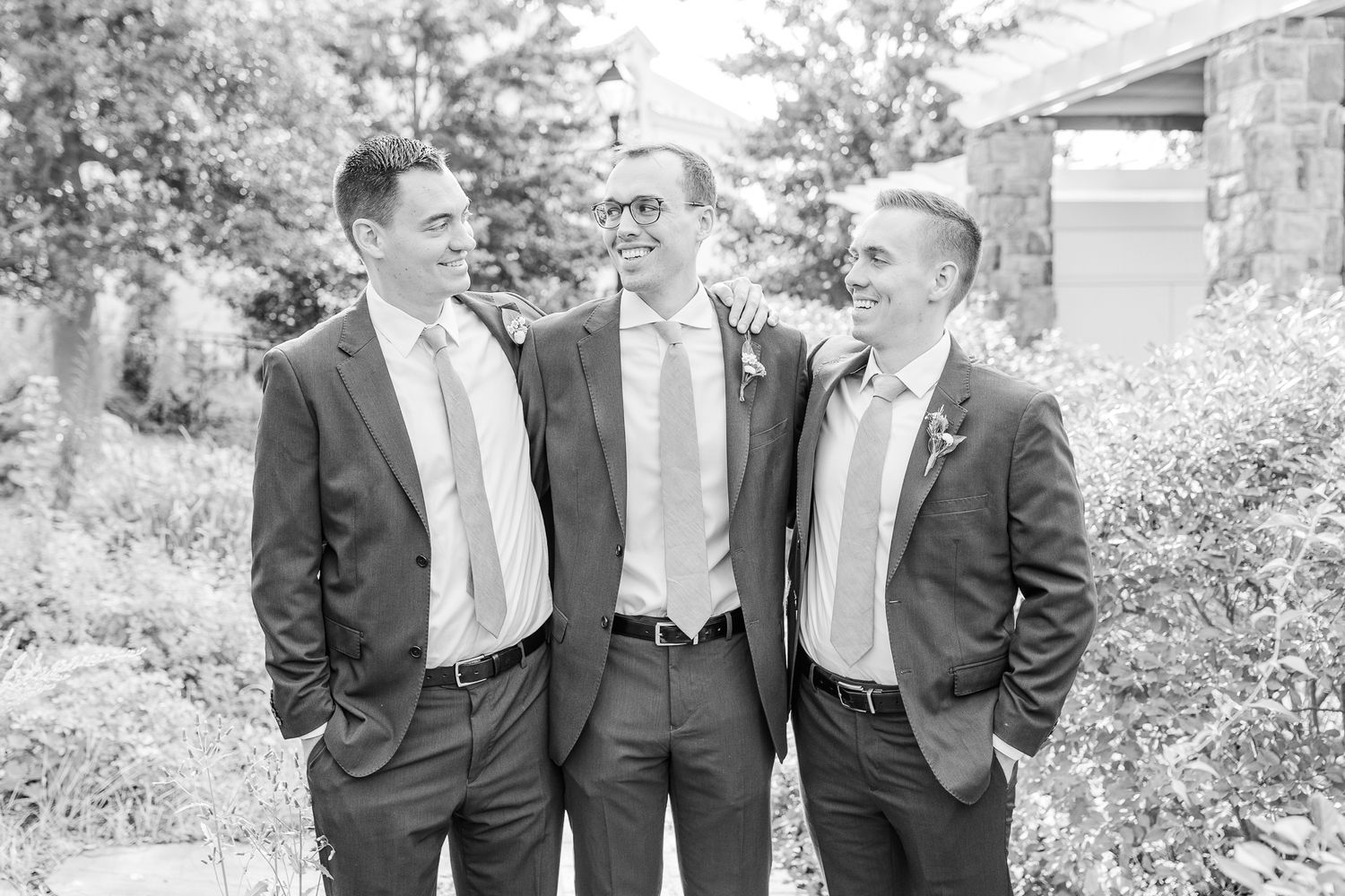 FAIRFAX VIRGINIA WEDDING PICTURES