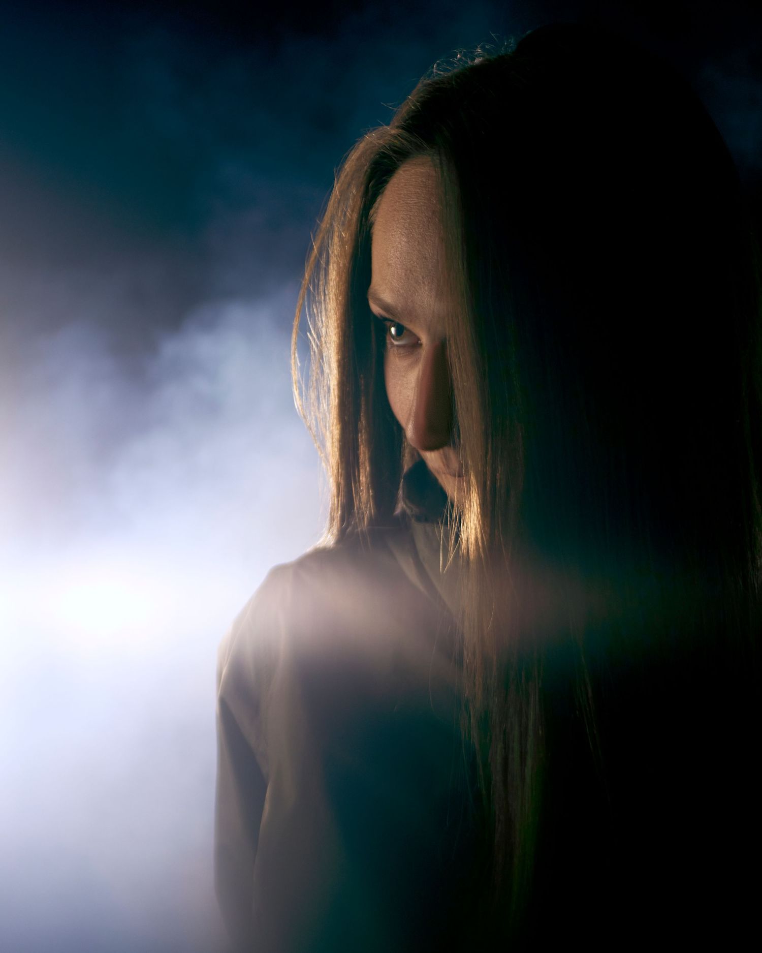 girl in smokey room