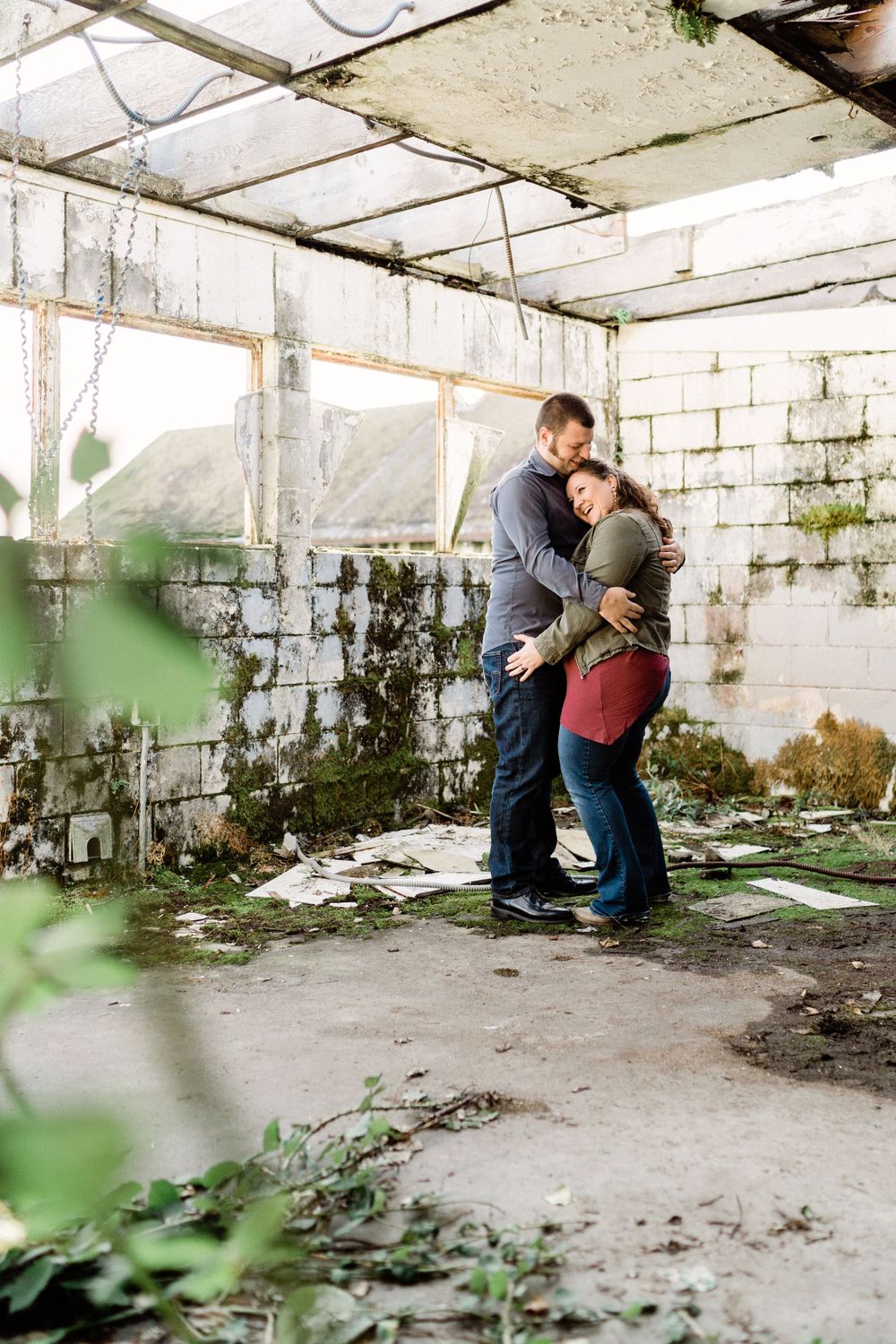 rustic building photo location rundown portrait spot skagit county sedro woolley c photography