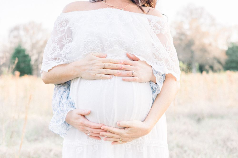 Augusta maternity photographers near me| spring field session