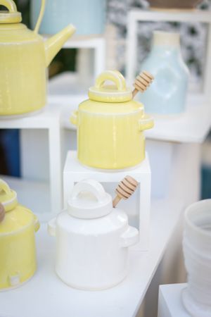 Julie MacKinnon Ceramics https://juliemackinnonceramics.com