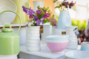 Julie MacKinnon Ceramics https://juliemackinnonceramics.com