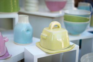 Julie MacKinnon Ceramics https://juliemackinnonceramics.com