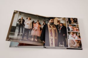 персонализирана висококачествена фотокнига и албум