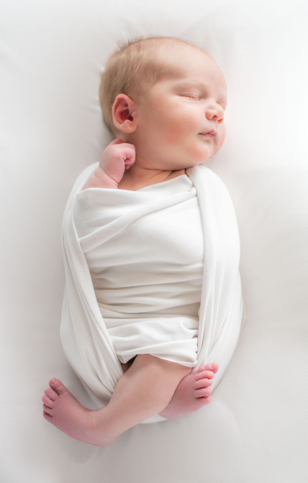 newborn, wrapped, photography, photoshoot, professional, white
