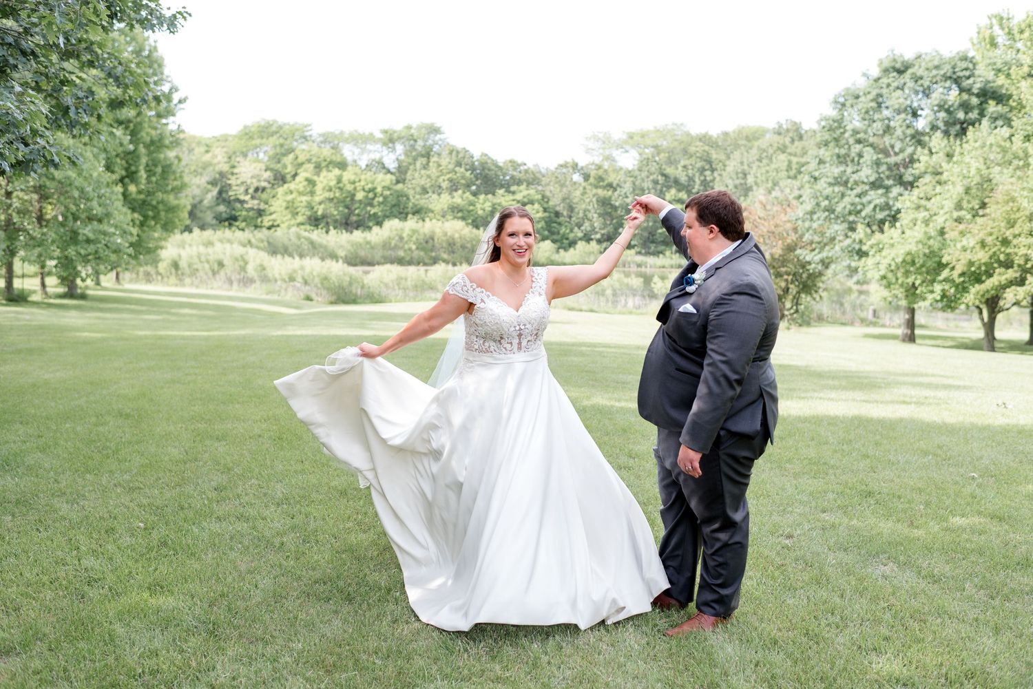 The Hesed House Central Illinois Intimate Elopement Wedding Photographer   http://www.JulieLoyPhotography.com/home