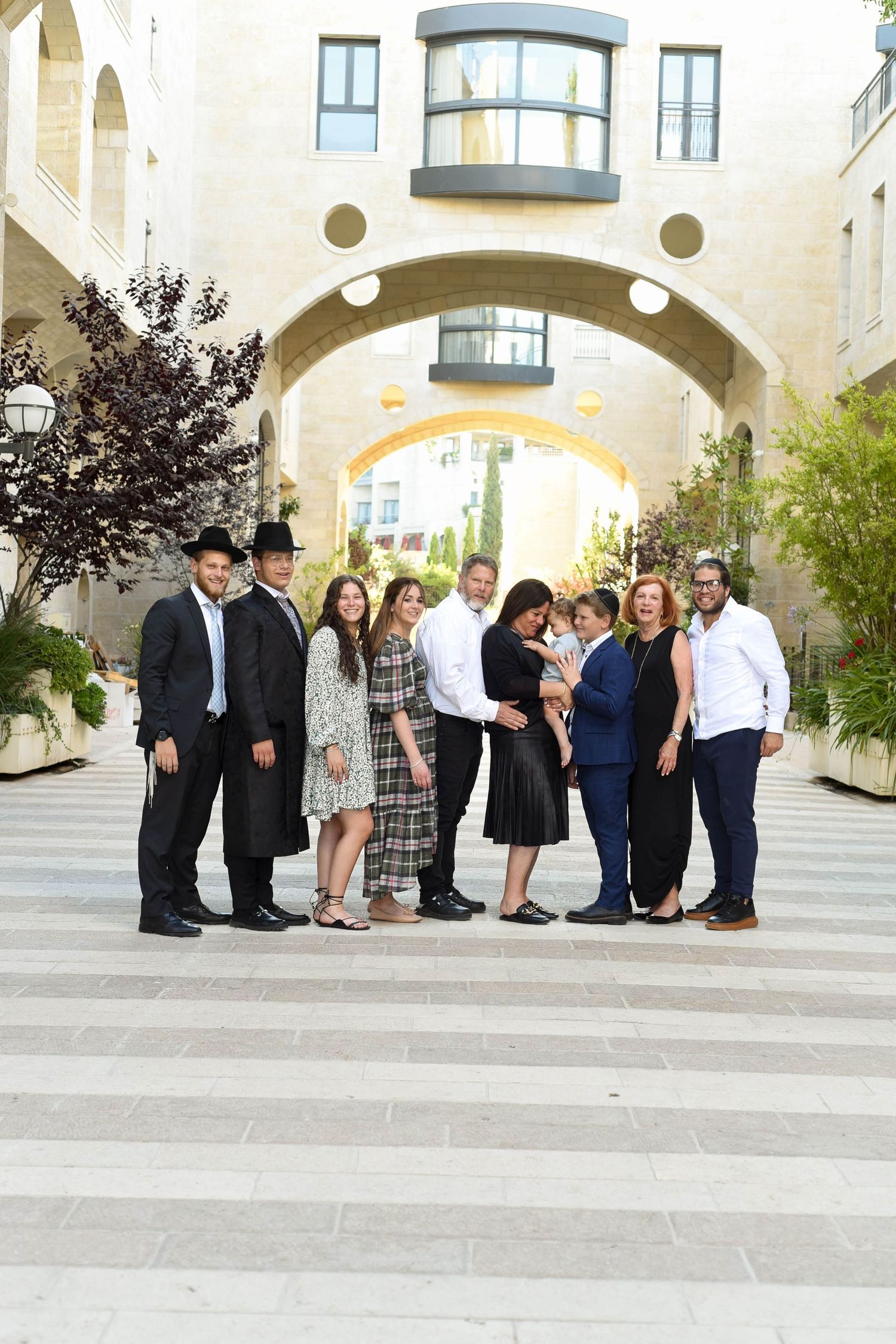 bar mitzva
family
david's village
jerusalem
multi generational
jerusalem photographer
israel photographer