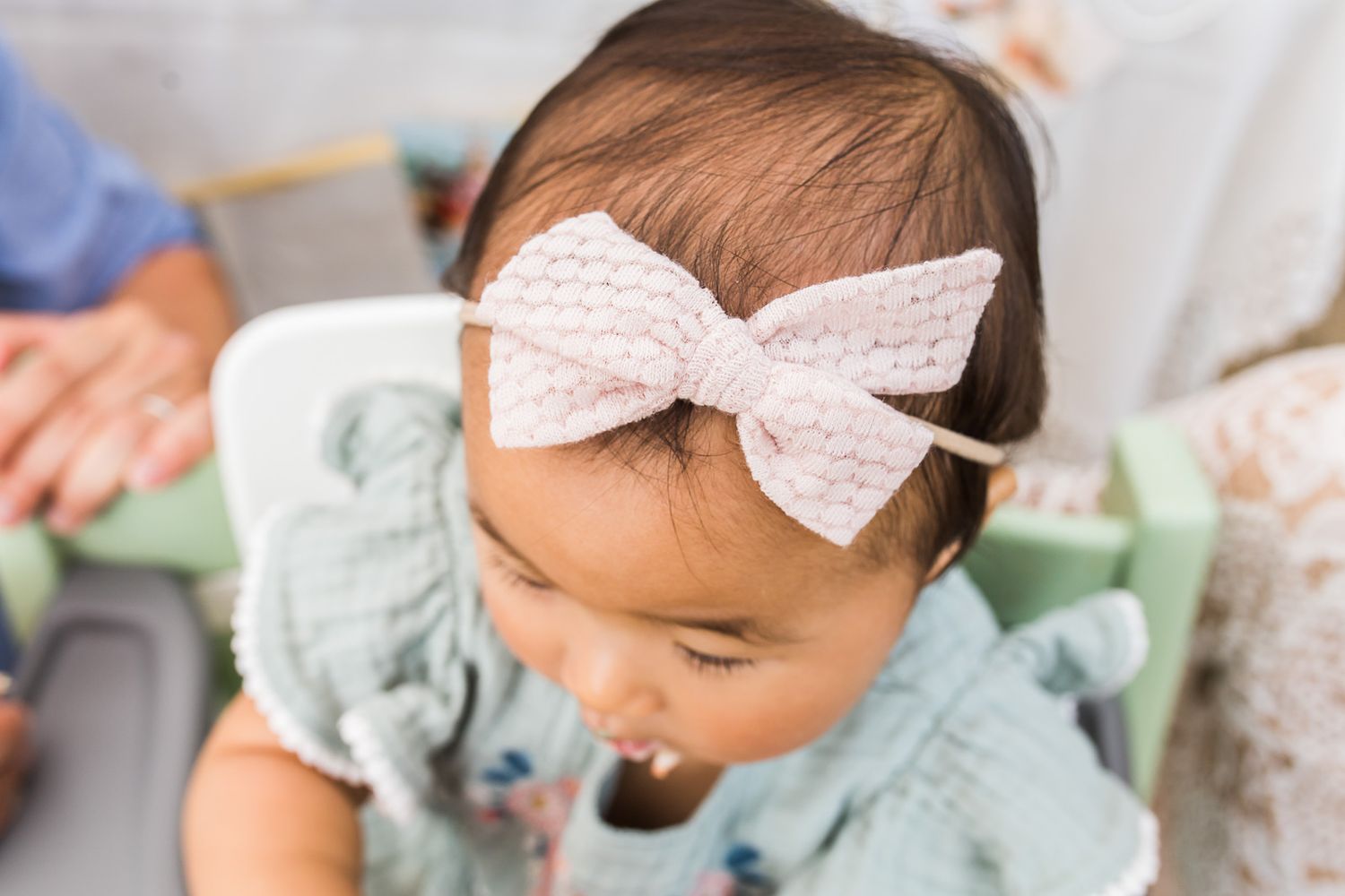 Pretty bow detail at Shoreline birthday party