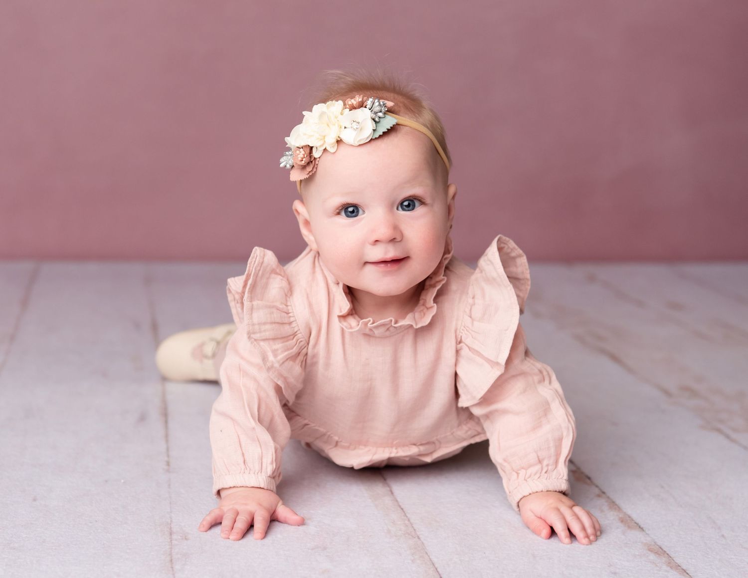 buffalo ny child photographer newborn photo session newborn photographer buffalo photographer wny photographer baby photographer