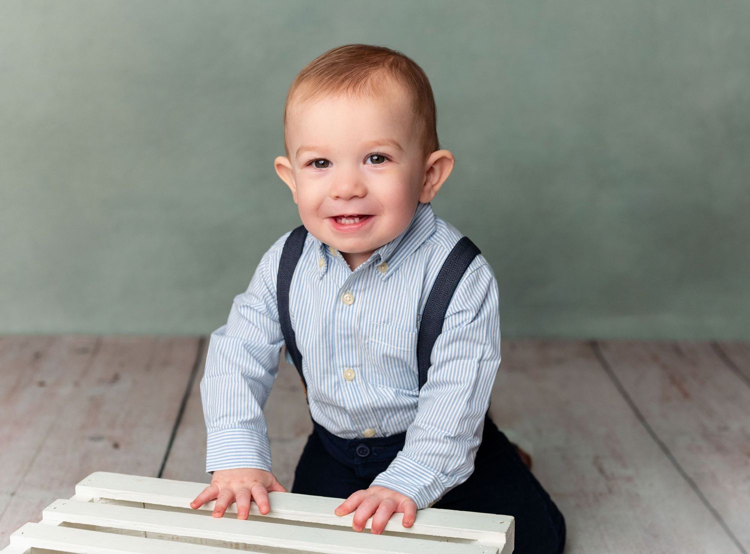 buffalo newborn photo session newborn photographer buffalo photographer wny photographer baby photographer family photographer