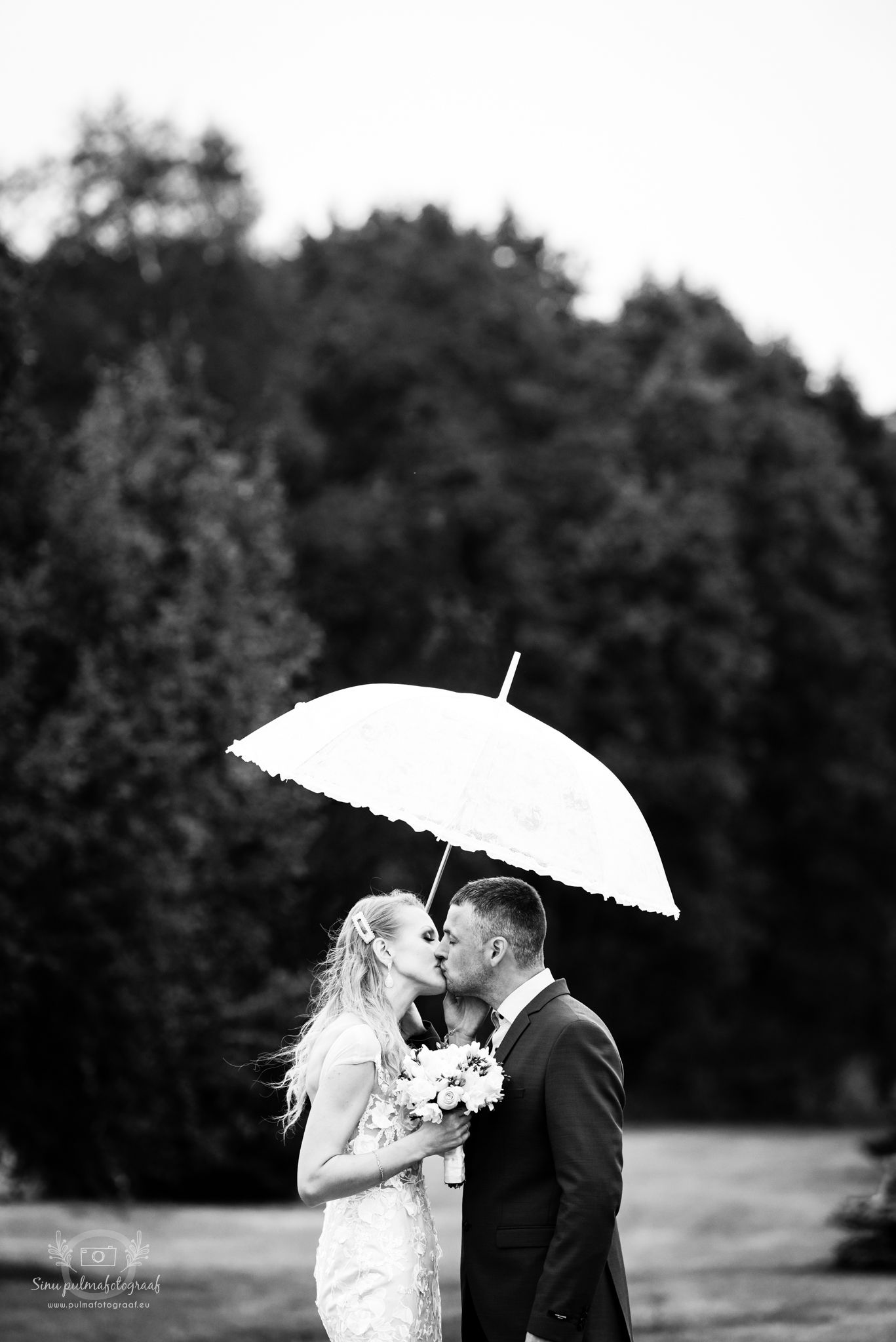 Pulmafotograaf