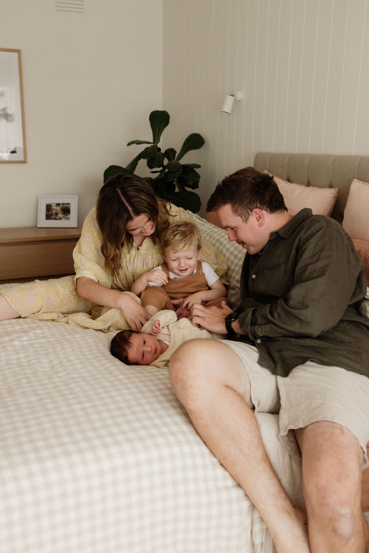 geelong_melbourne_photographer_photoshoot_maternity_pregnancy_newborn_family