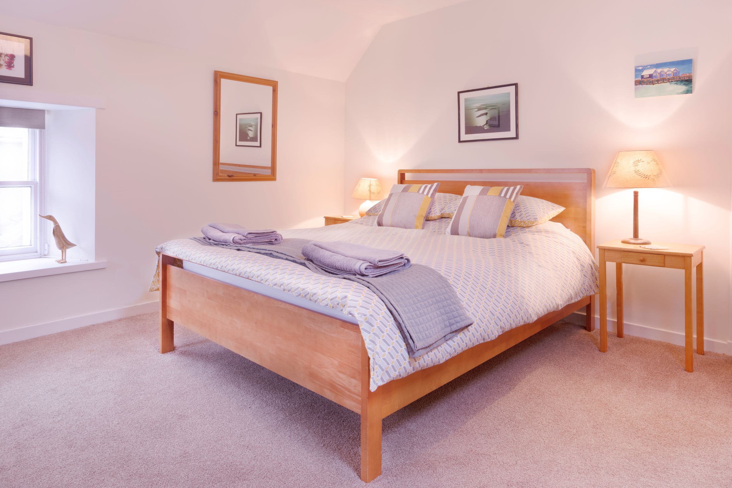 Professional commercial, real estate, Airbnb, holiday let, business, product, and branding photography in Rotorua & Bay of Plenty.