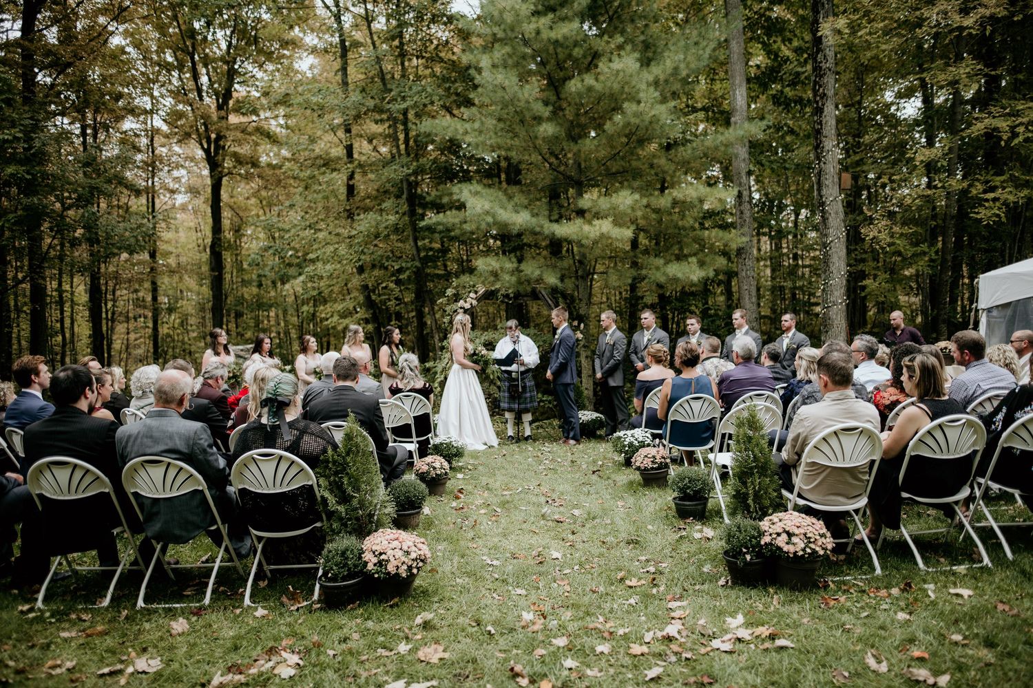 Wedding ceremony in Chatsworth Ontario