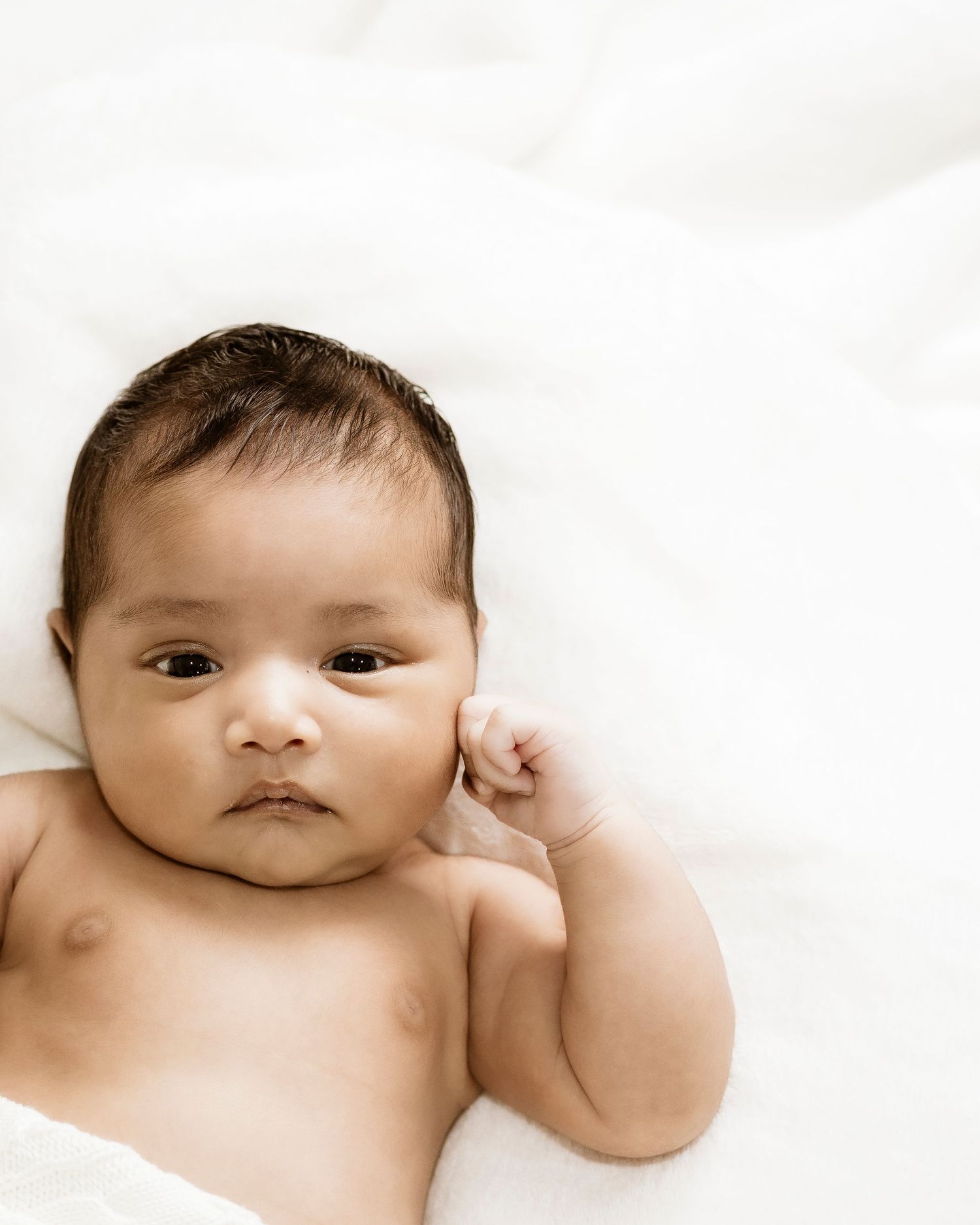 unposed newborn photographer in Turramurra