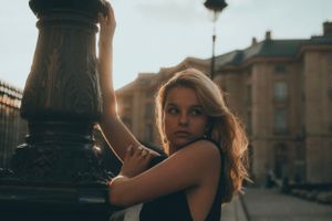 Portrait _mode_ Paris_SnapsbySaman