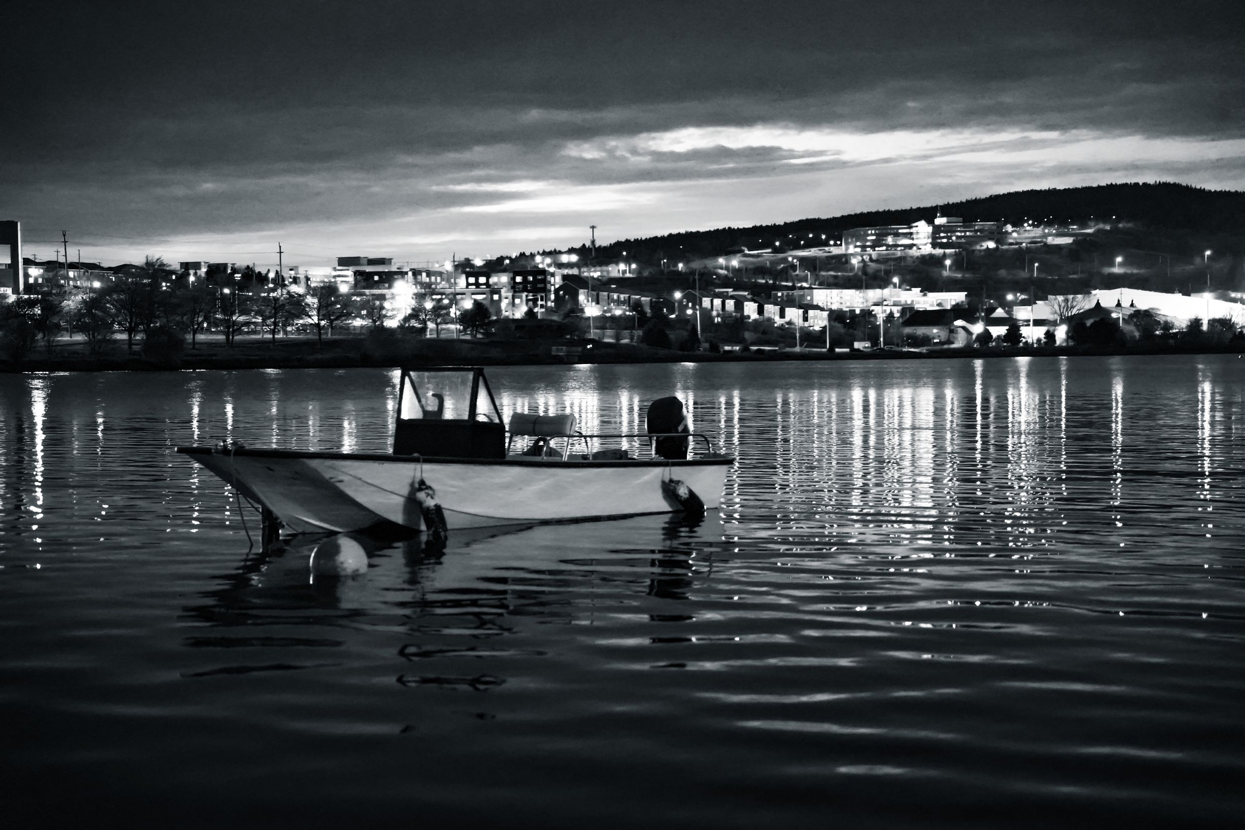 QUIDI VIDI LAKE, ST JOHN'S, NEWFOUNDLAND, CANADA ON A SUNSET