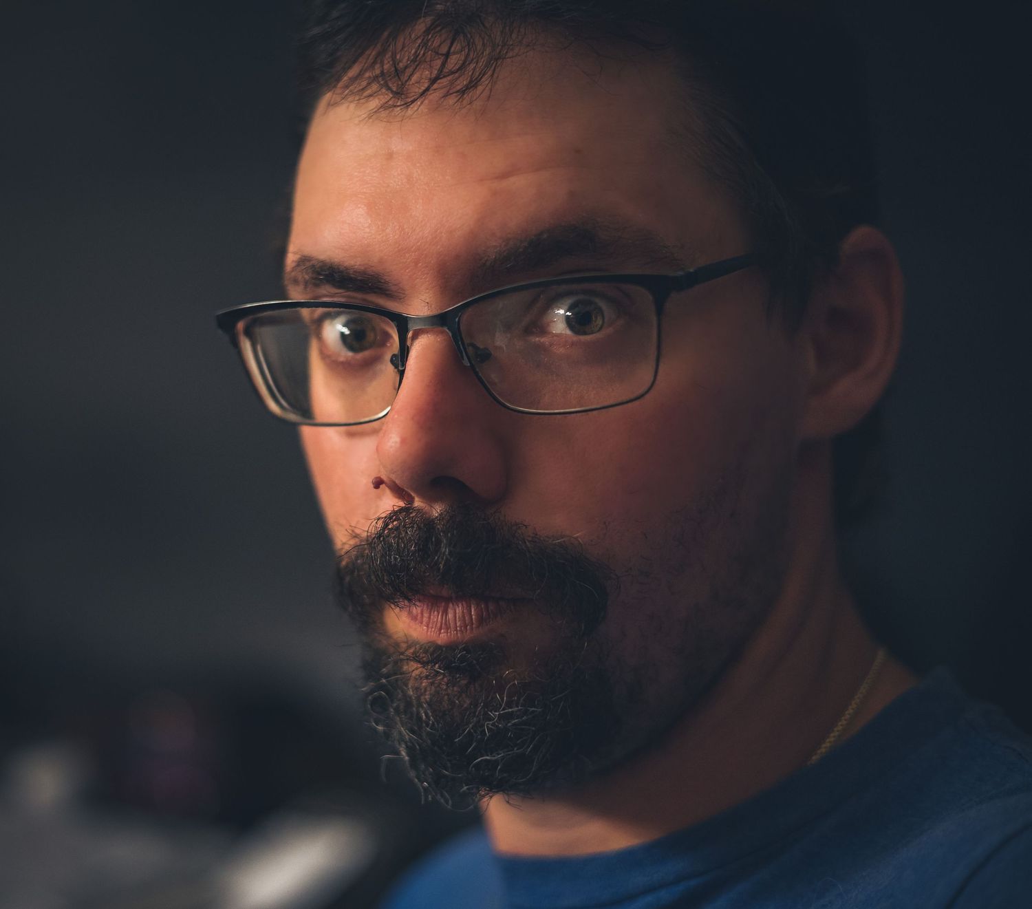 A self portrait of the website owner.