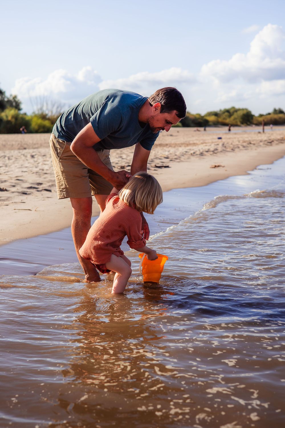 Papa und Kind Elbe