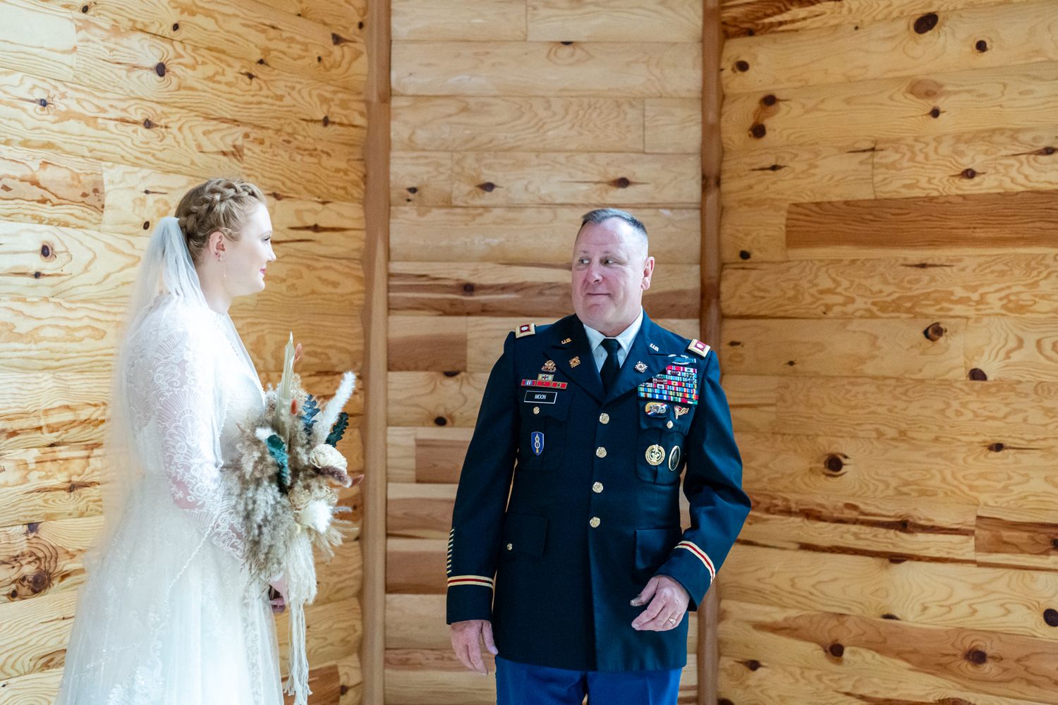 dad turns around to see bride