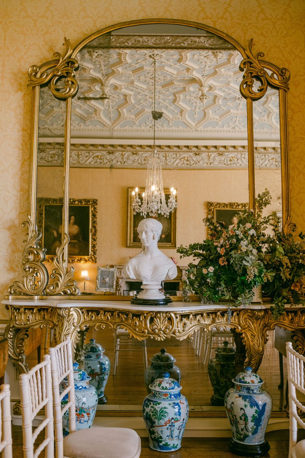 Wedding photographer Arley Hall