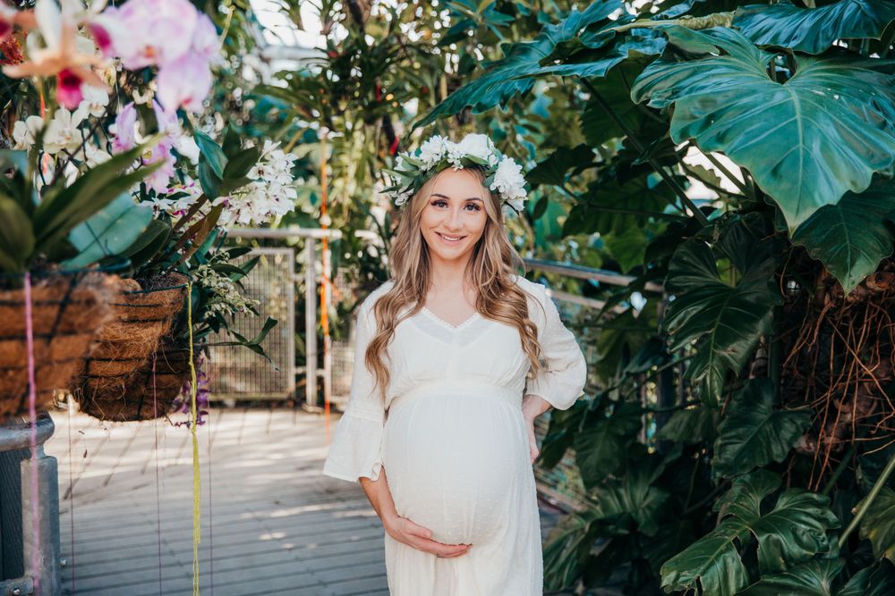 Cleveland Maternity Photographer, Cleveland Maternity Photography, Chagrin Falls Maternity Photographer