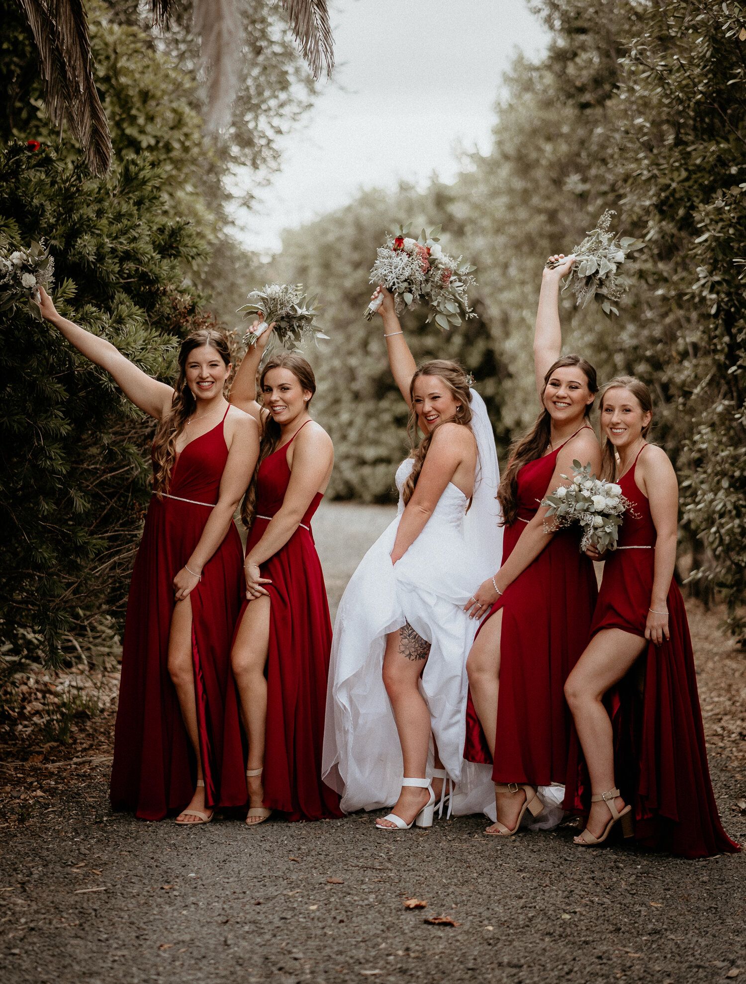 Bridal Party Outfit Trends / What to Wear For a Bridal PartyBridal Party Outfit Trends / What to Wear For a Bridal Party