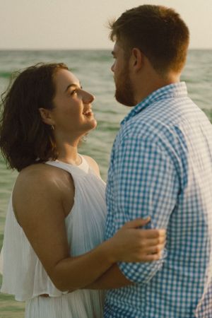 Maternity and couples photography in Destin & Fort Walton Beach, capturing authentic love, natural moments, and stunning beach scenery.