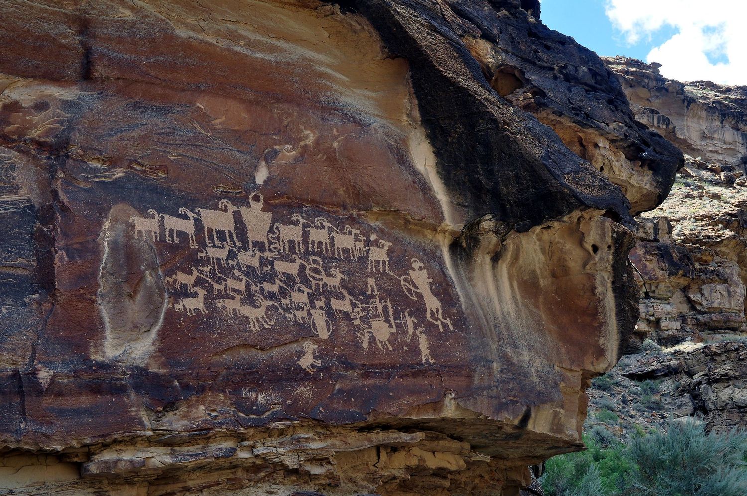 Largest petroglyph in the American West