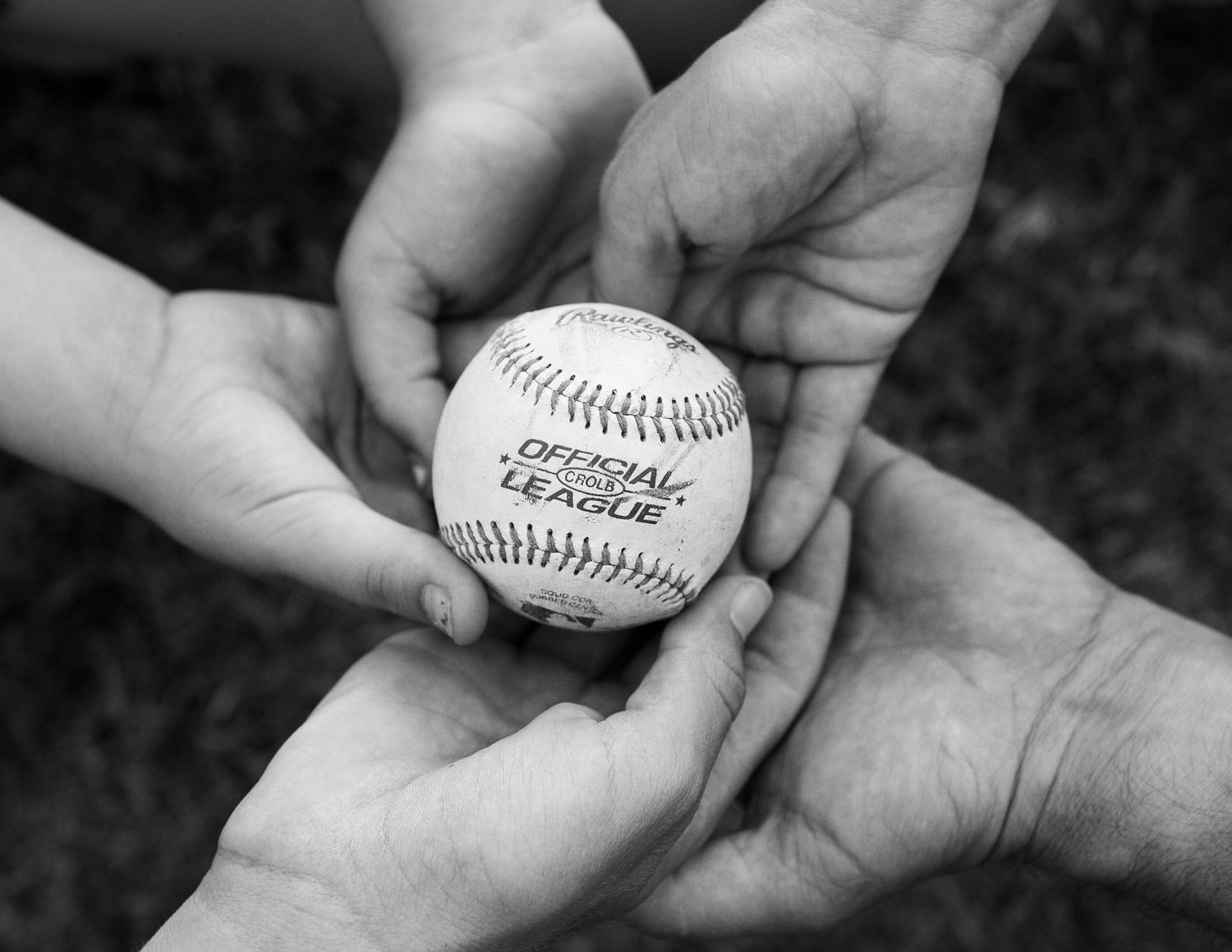 Family photos, Gunnii Sack Photography, Baseball photo, black and white photography